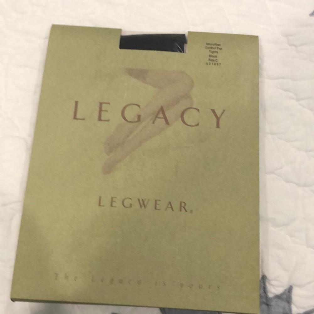 Legacy legwear size C